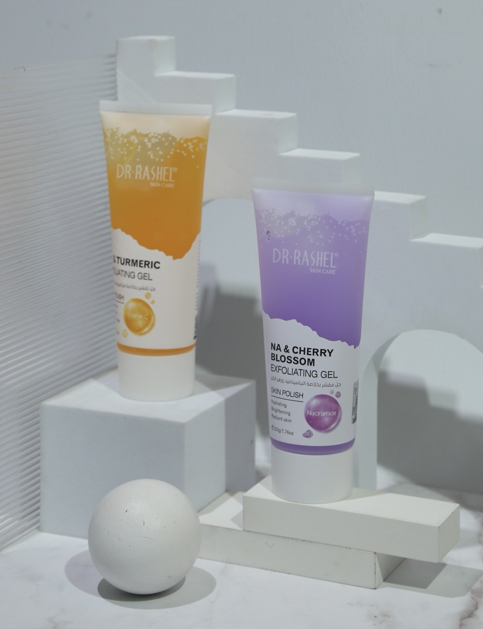 Niacinamide & Cherry Blossom Exfoliating Gel (220g) - Image 3