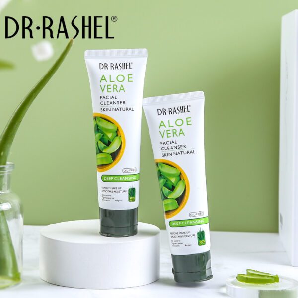 Aloe Vera Facial Cleanser - Image 4